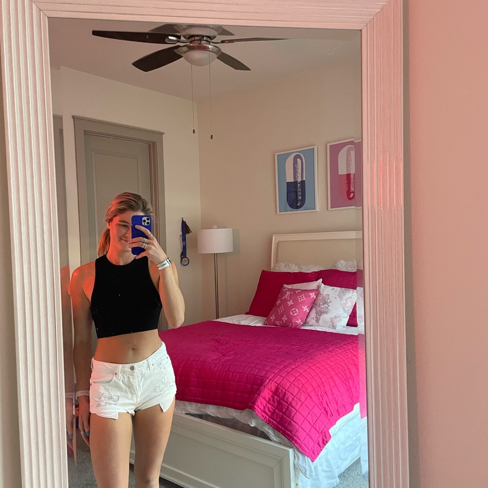 Caffeine Jean Shorts in White